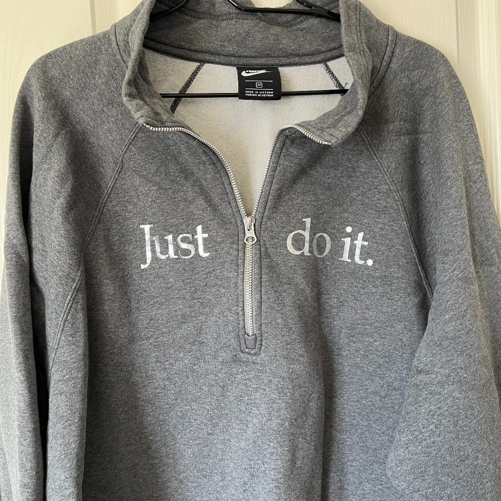 Size 3X Grey NIKE sweatshirt